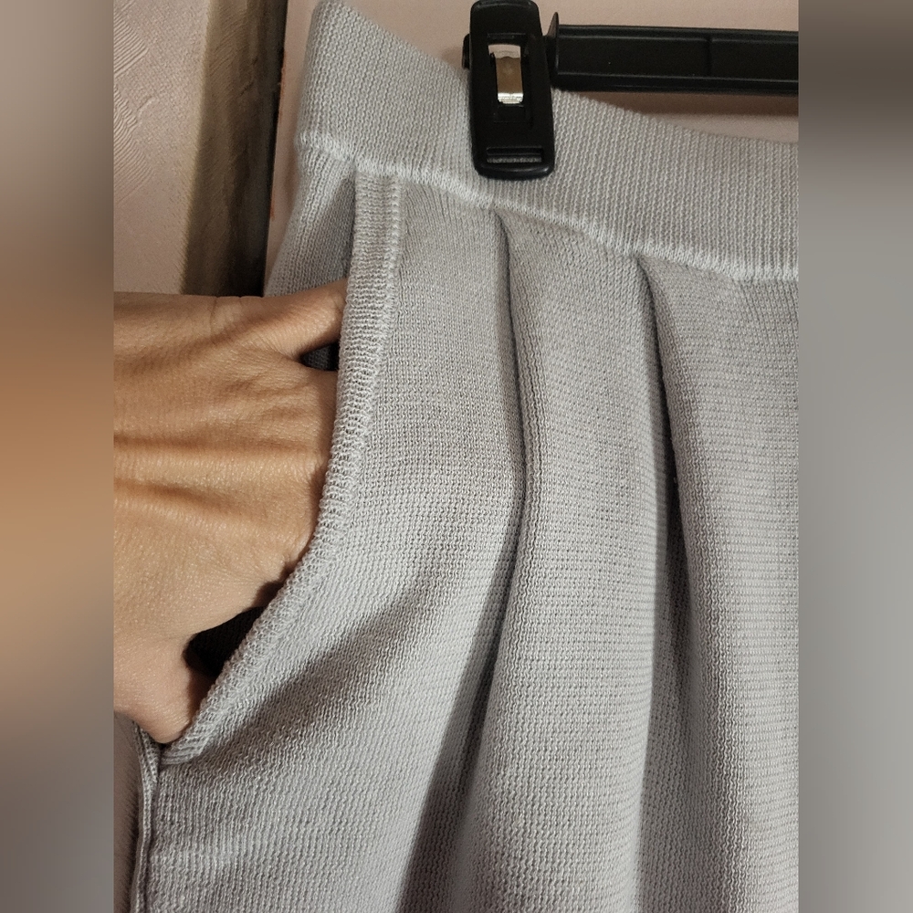 Free People Freya Set-Gray Wide-Leg Pants and matching cropped sweater NWT - Picture 7 of 11